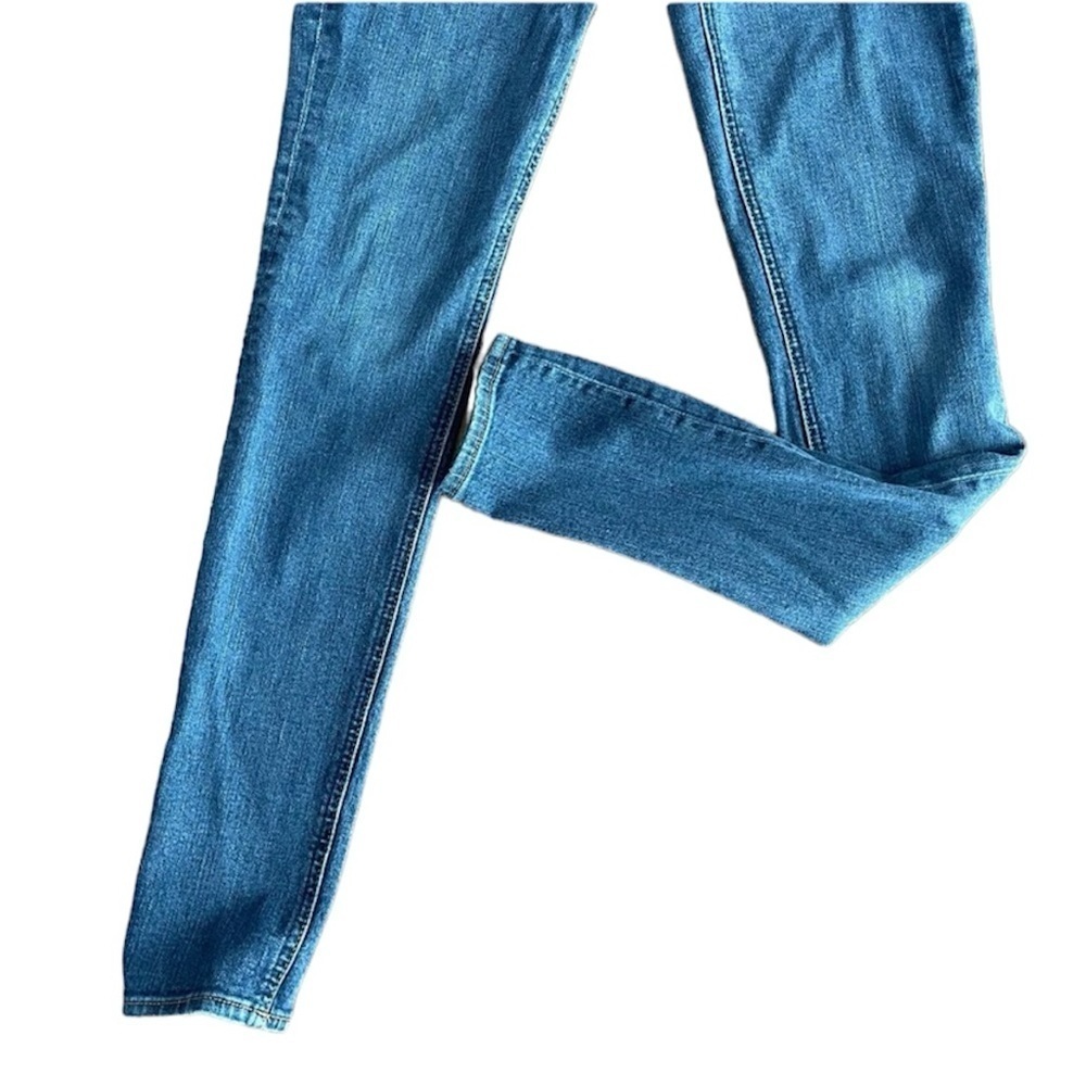 Abercrombie & Fitch Skinny Jeans - Picture 2 of 9